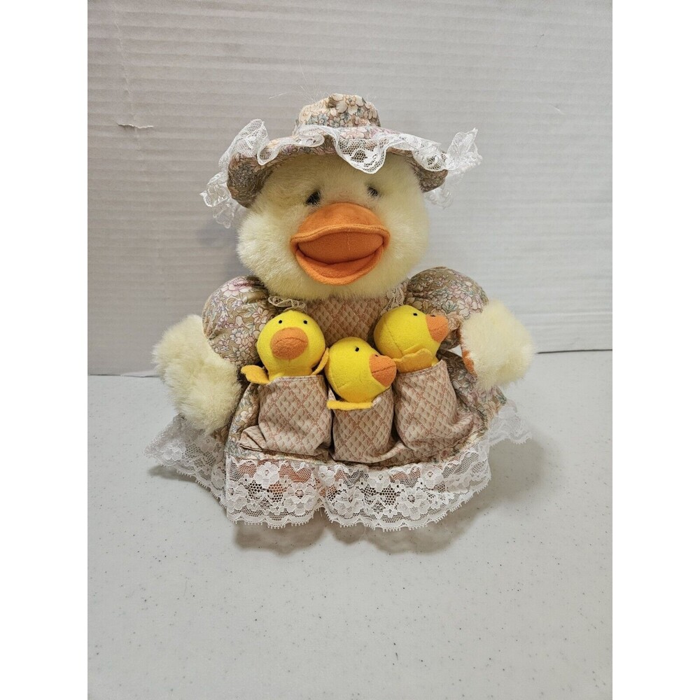 Vintage Chicken And 3 Baby Chicks Dress With Baby Pouches Easter Plush Stuffed